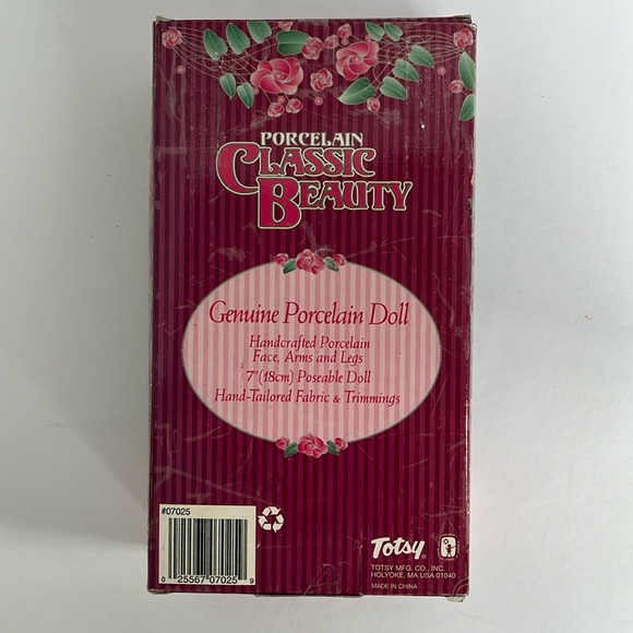 TOTSY “PORCELAIN CLASSIC BEAUTY” Doll - Picture 8 of 9